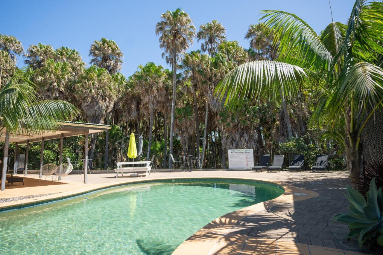 Tiona Holiday Park Exterior foto